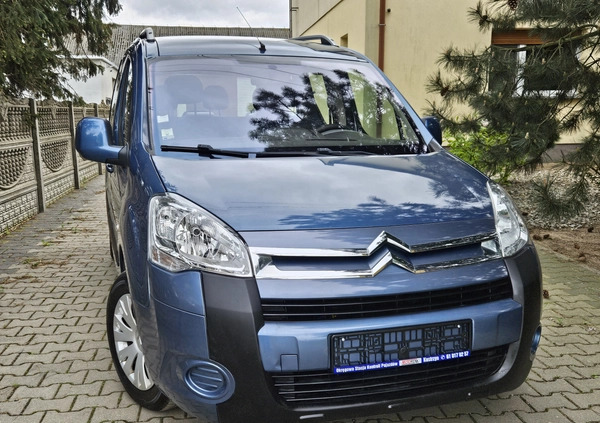 Citroen Berlingo cena 19900 przebieg: 240000, rok produkcji 2008 z Kostrzyn małe 277